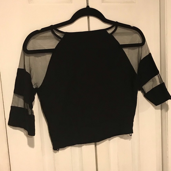 Tobi dramatic lines top- NWOT - Picture 5 of 5
